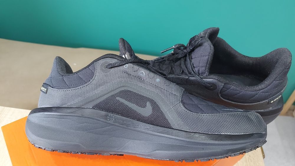 Продавам маратонки Nike Air Winflo 11 Gore-Tex