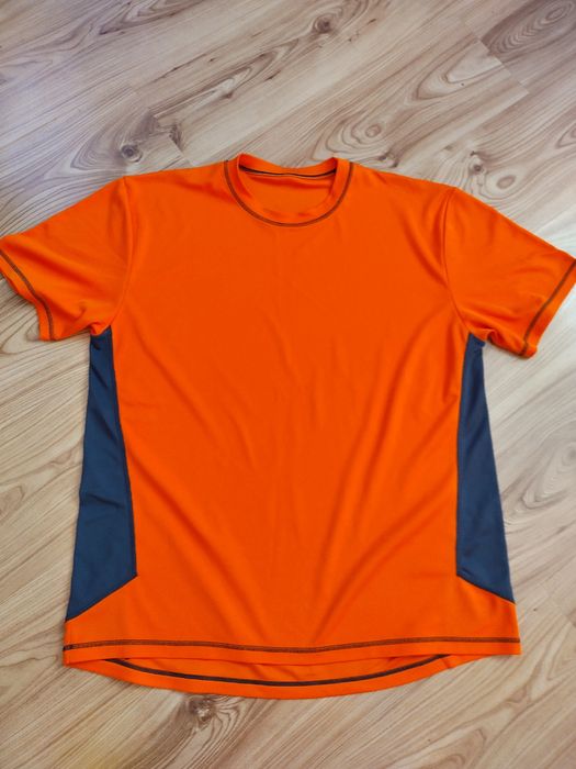 Стилна мъжка блуза