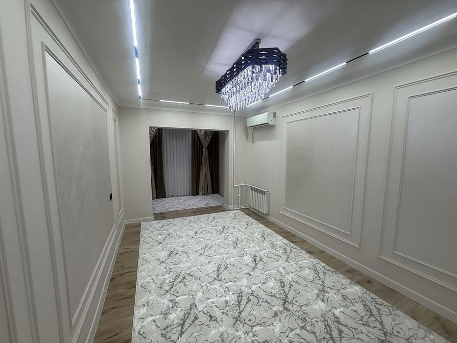 Янгихаёт тумани Дустлик 2 мавзе 1 қават 4 хонали янги ремонт қилинган.