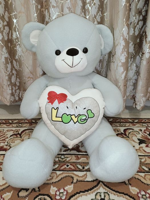 Голубой мишка мягкий