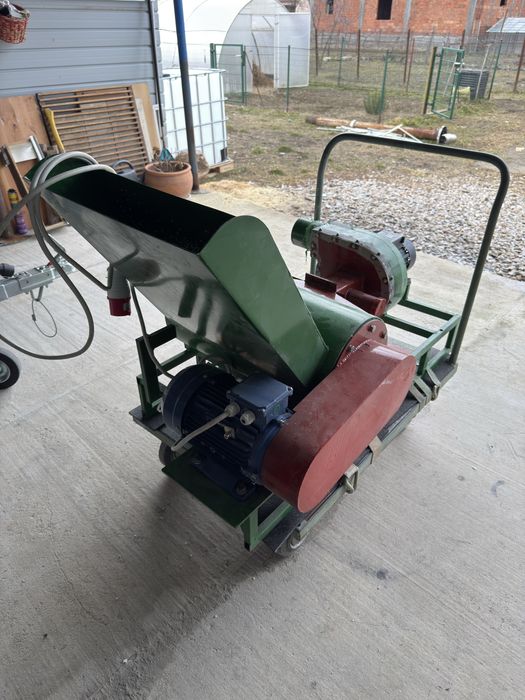 Vand masina de tocat macinat polistiren moara