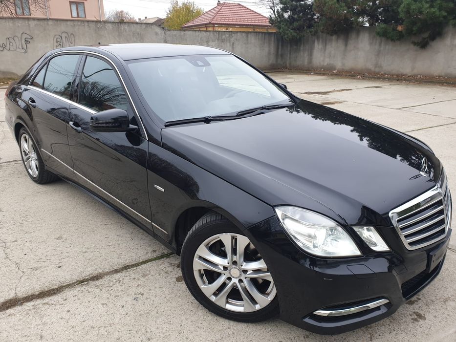 Vând sau schimb Mercedes E 250, 4 matic