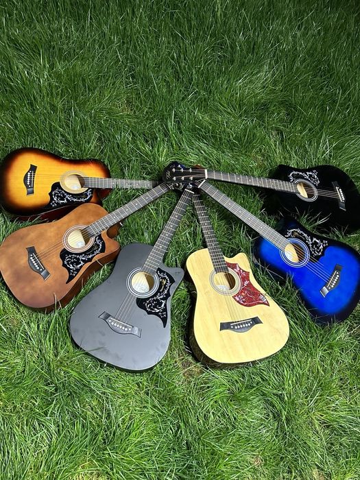 Skidka, Akustik gitara