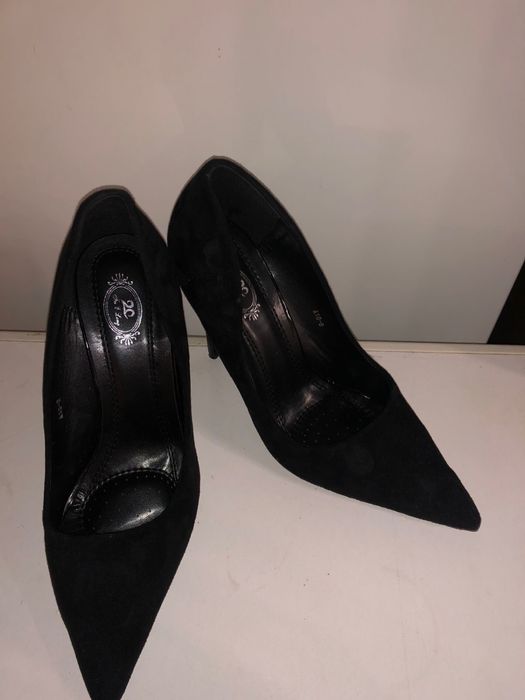 Женские туфли 39 р