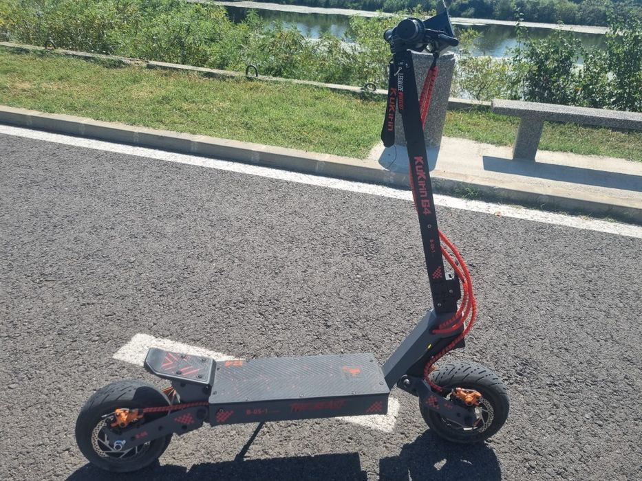 Trotineta Kukirin G4 2025