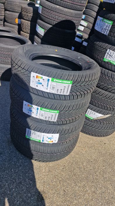 215 65 16 Duster Grenlander 4 anvelope iarna noi