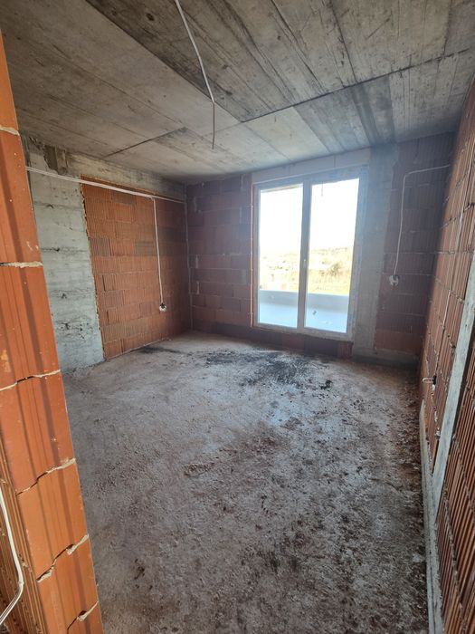 Продава се Тристаен апартамент в Свиленград - 195 кв.м за 497 €/кв.м - Снимка #5