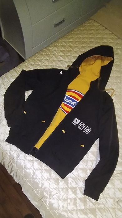 Продам куртки мужские