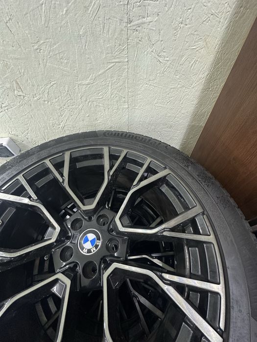 Диски с резинойна BMW на R20