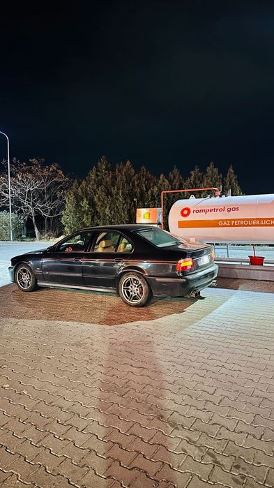 BMW Seria 5 Unic proprietar in Romania am masina din 2009