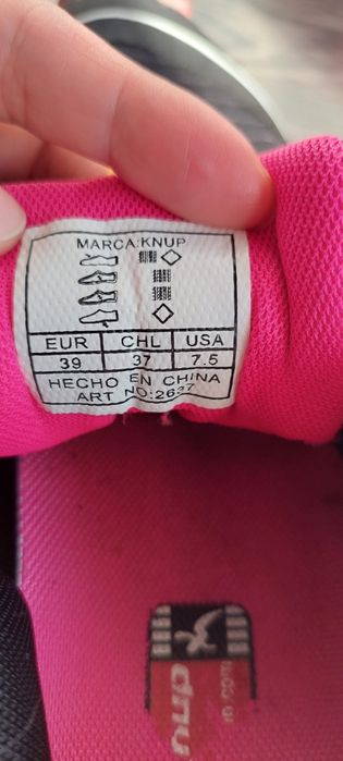 Papuci impermeabili 39