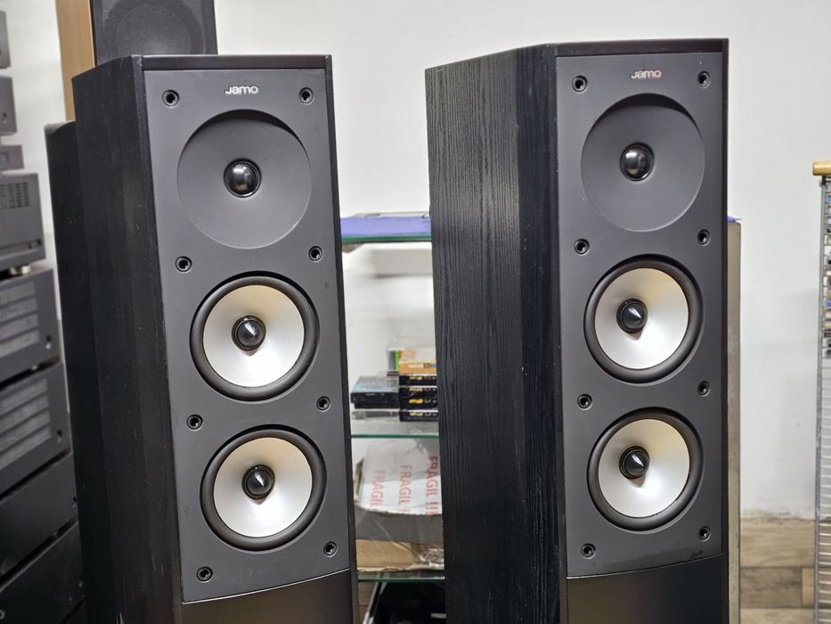 Boxe de podea Jamo S626