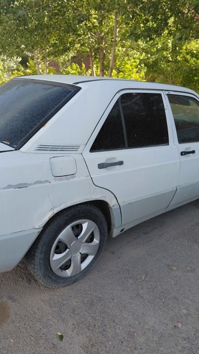 Мерс 190.на ходу.