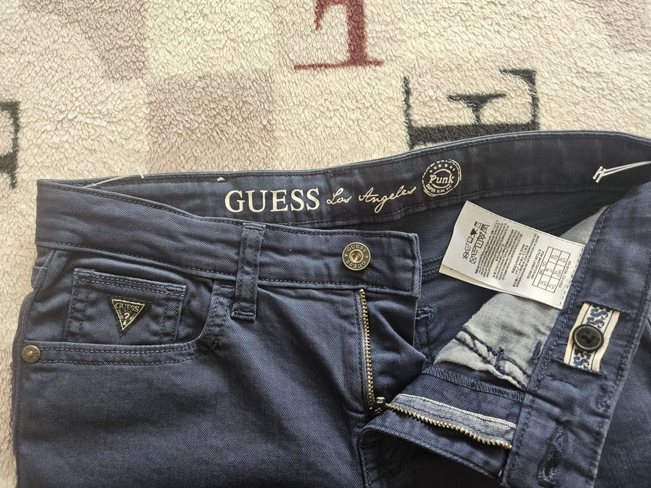 Новые джинсы Guess, размер XS