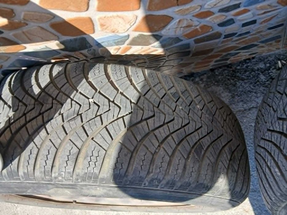 Roți 4 skoda Caddy volkswagen 195/65 R15.