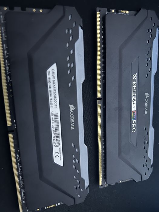 16 gb ram ddr4-3600mhz
