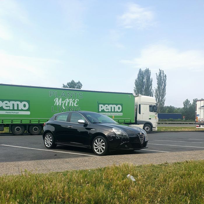 Alfa Romeo Giulietta 1.4 Turbo MultiAir 170 CP pachet quadrifoglio