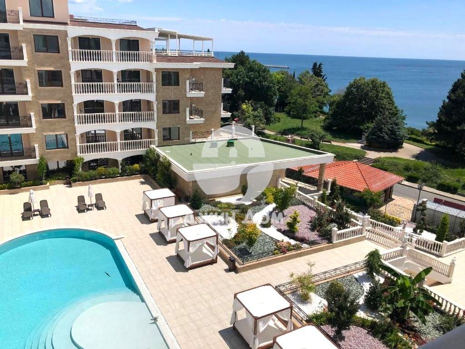 Продава се Едностаен апартамент в Несебър - 44 кв.м за 2648 €/кв.м - Снимка #11