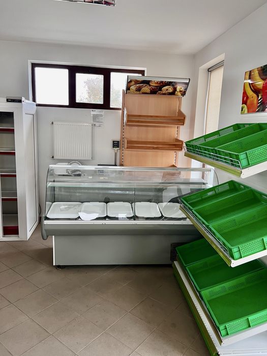 Casa, teren 1000m2 si MARKET in Suraia