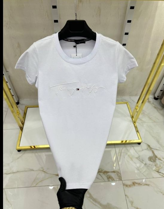 Нови Модели Дамски Тениски