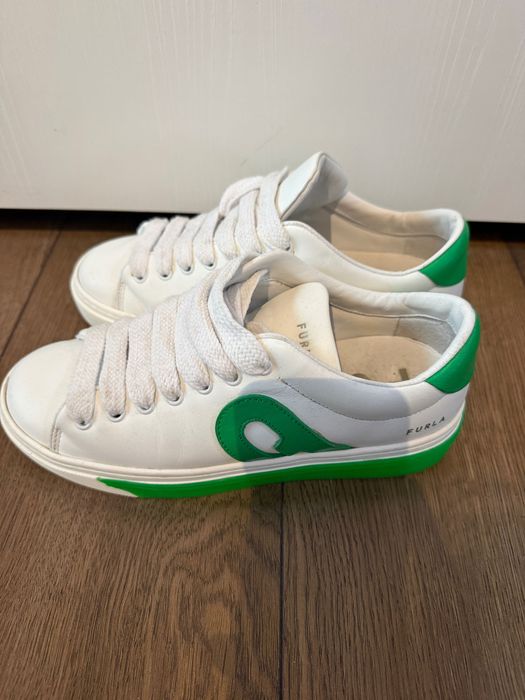 Маратонки Furla със зелени елементи