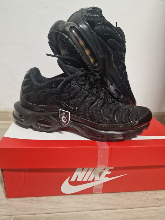 Adidași nike Tn air max