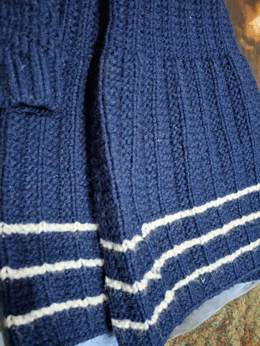 Вязаный костюм для девочки 3-5 лет