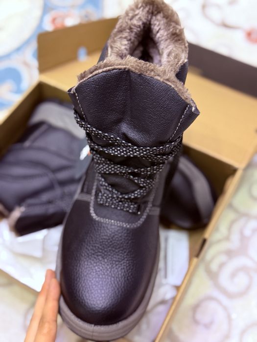 Спецобувь Portwest, 43, подойдет на 42