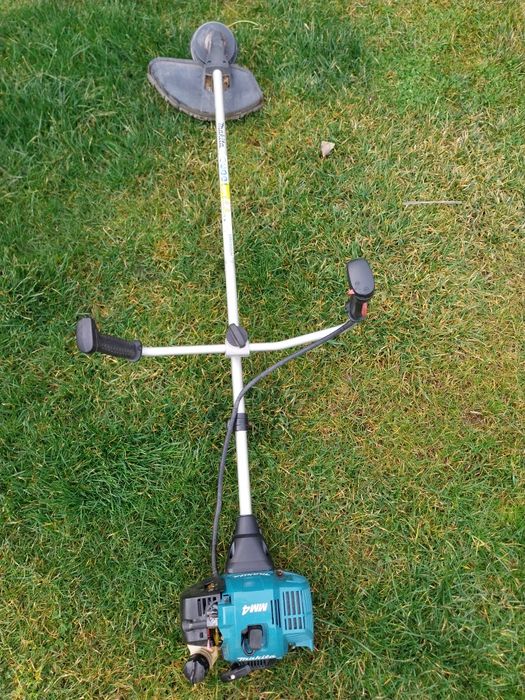 Motocoada Makita 4 timpi