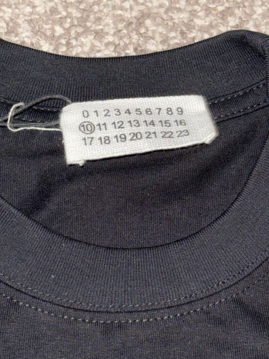 tricou maison margiela