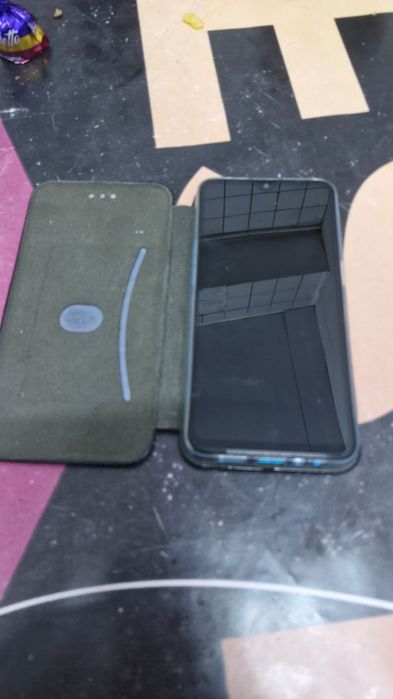 Продам телефон оппо