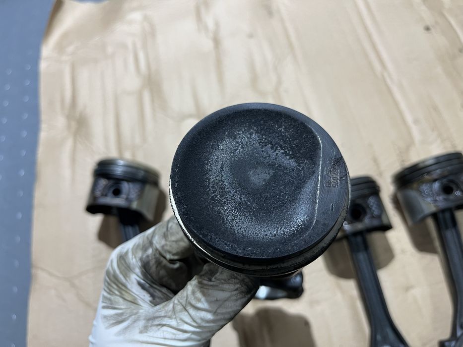 Бутала с биели за VW Lupo 1.0