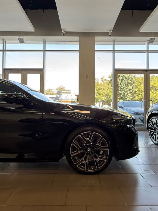 Продам BMW 530e G60 Plug in hybrid + официальная гарантия