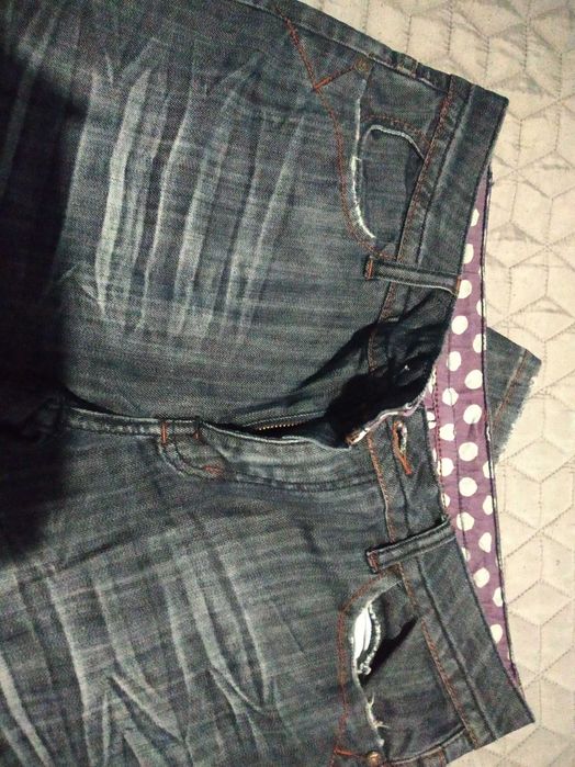 Мъжки модерни дънки