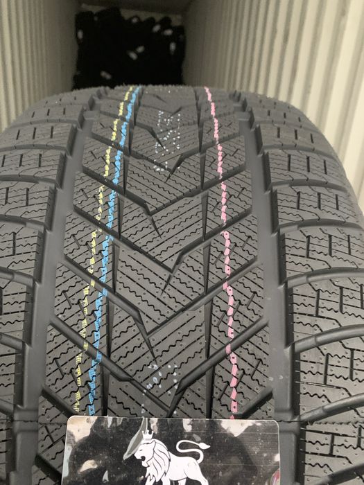 Нови зимни гуми ARIVO WINMASTER PROX ARW5 285/40R21 109H XL БОРД 2854021