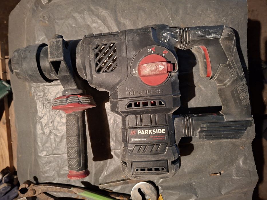 Ciocan rotopercutor 5J