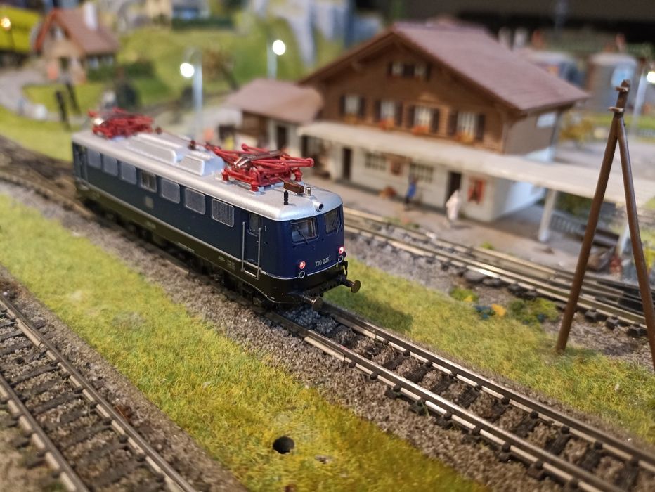 Locomotiva digitală cu sunete fleischmann trenulet electric scara N