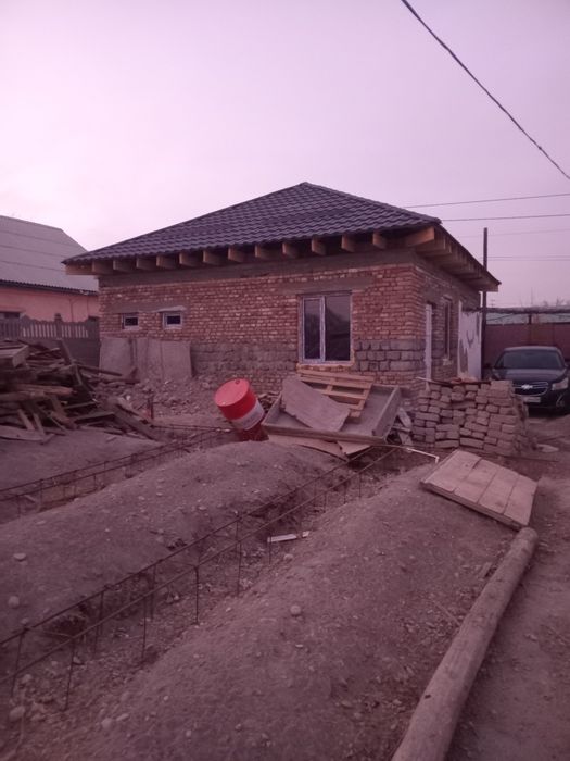 Продам домик за линией,срочно!Варианты.