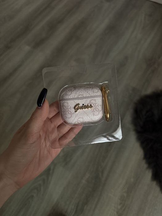 GUESS калъф за airpods 3