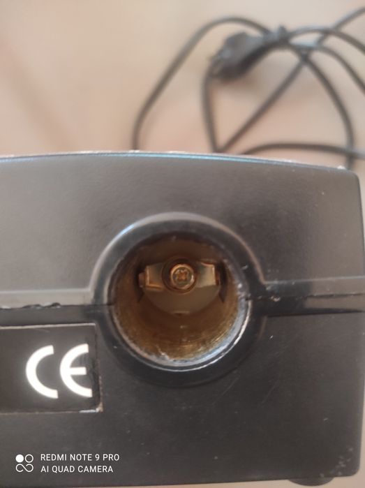 Изправител от 220 на 12 волта