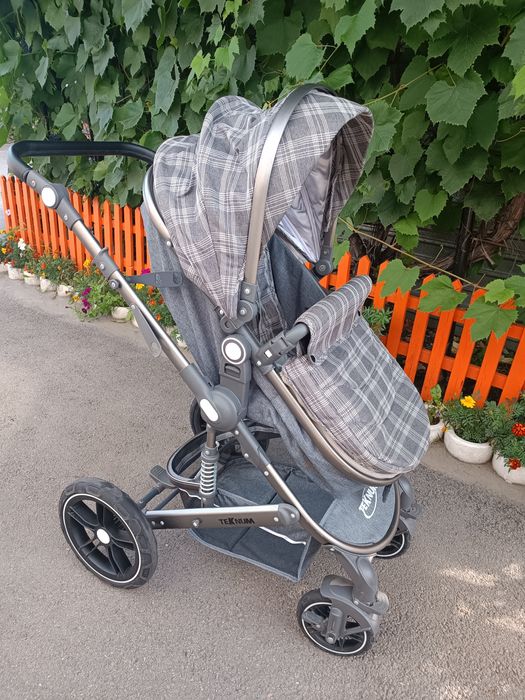 Продам детскую коляску