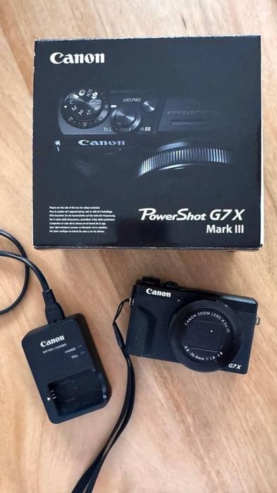 Canon G7X Mark III cu accesorii complete