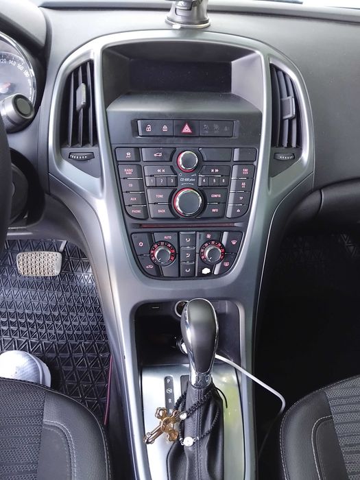 Vand Opel Astra j 2016