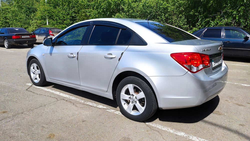 Продам Шевроле Круз