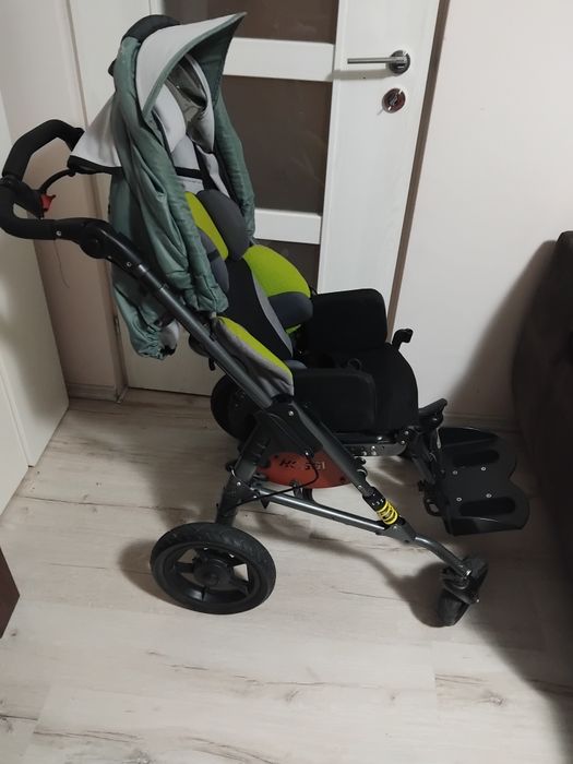 Carut si cadru de mers copii dizabilitati/handicap/ nevoi speciale