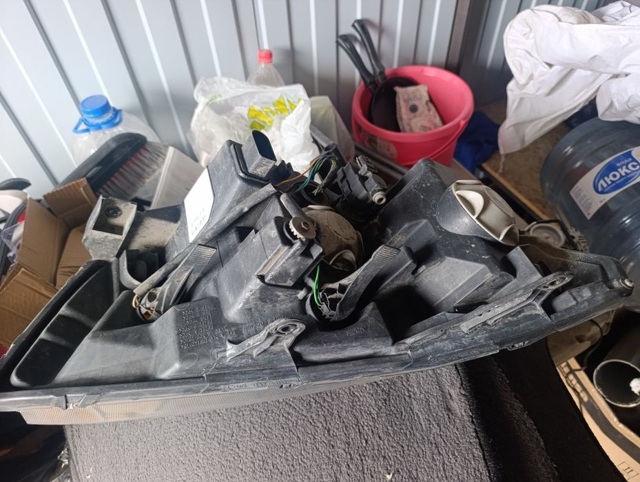 Фара Веста оригинал