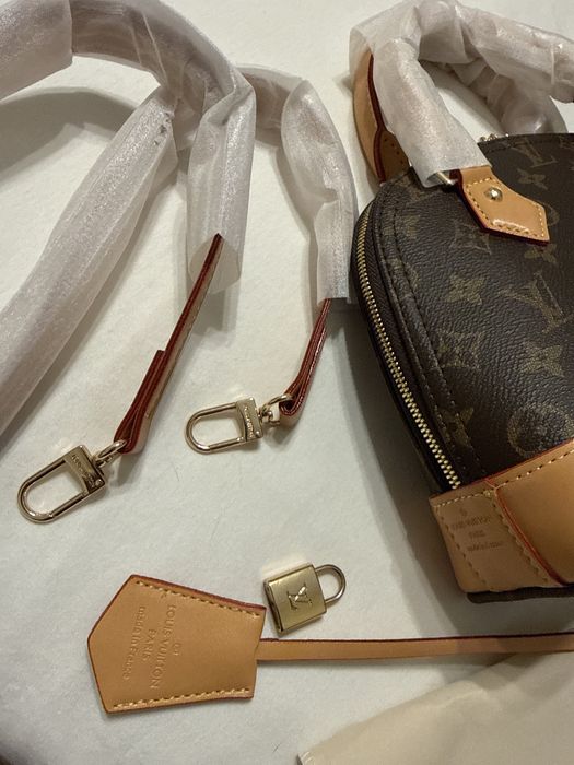 Geanta Louis Vuitton Alma bb
