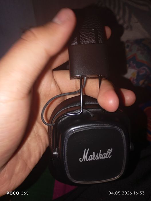 наушники Marshall