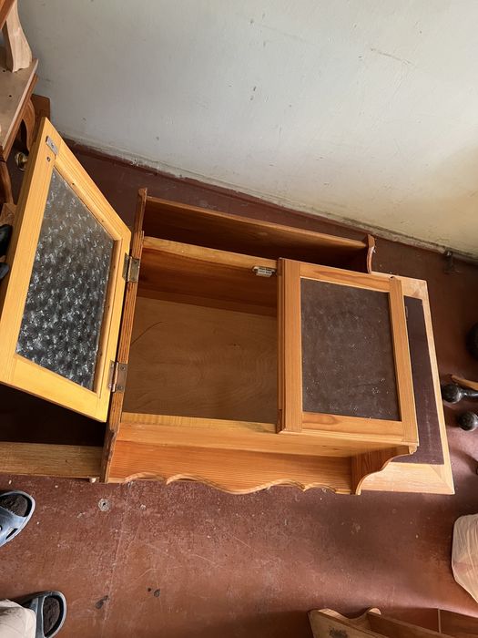 Сервант СССР лак Шкафчик