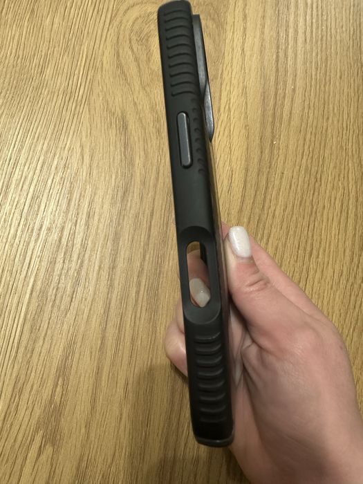 Кейс за Iphone 16  pro